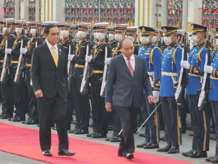 ประยุทธ์ เปิดทำเนียบต้อนรับ ประธานาธิบดีเวียดนาม ร่วมประชุมเอเปค 