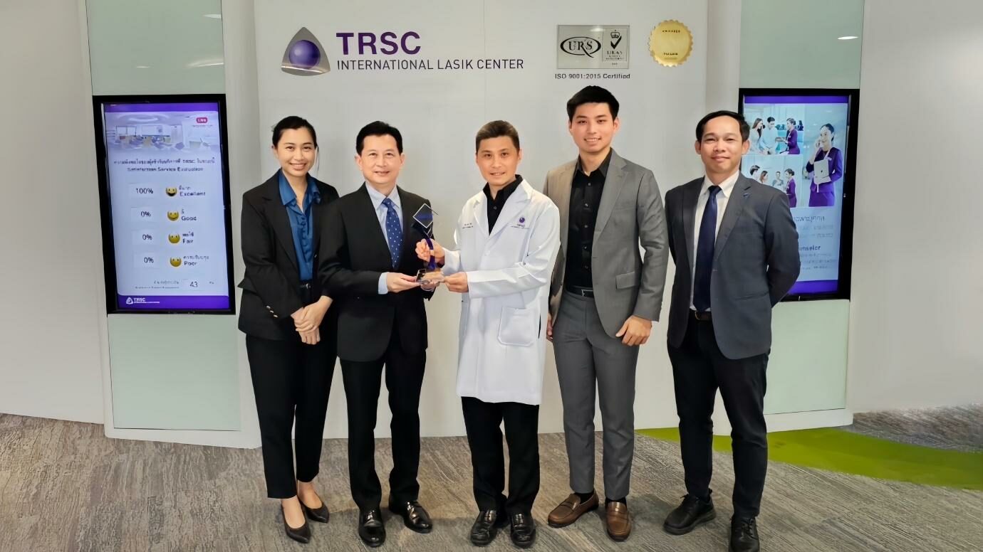 Trsc International Lasik Center รับรางวัลรักษาสายตาด้วยวิธี Relex Smile มากที่สุดในประเทศไทย 9060